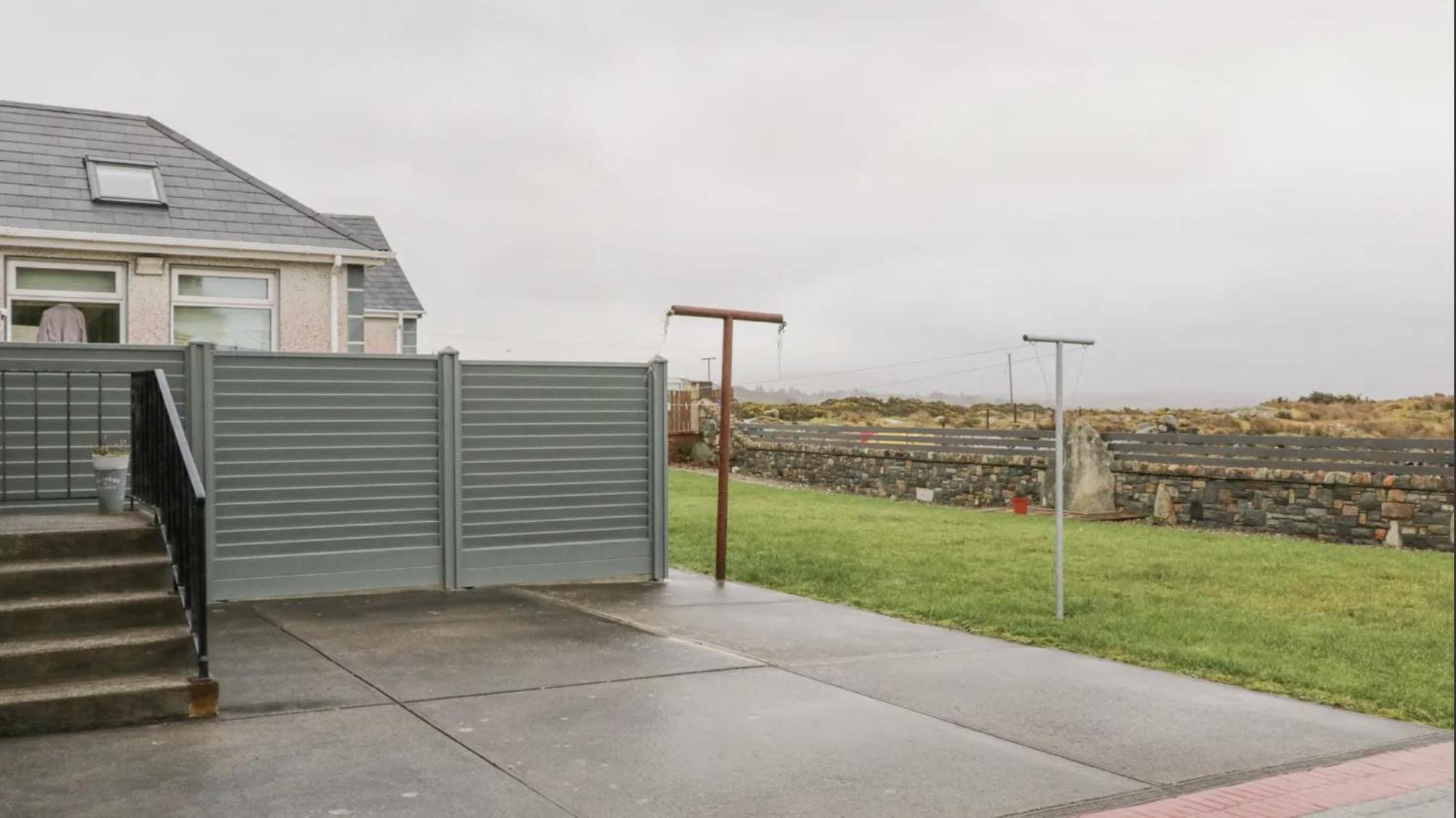 Apartment Breezy Point Portnoo